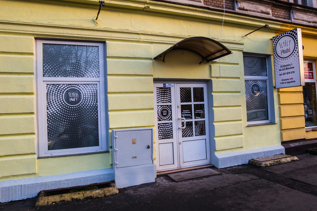 Flyfly Hostel , Darmowy Parking , Rezerwuj Przez Urzadzenia Mobilne -10 Procent Вроцлав Екстериор снимка